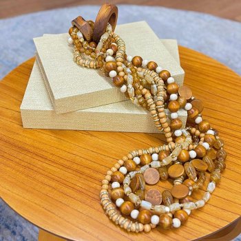 Colar Decorativo G Marrom