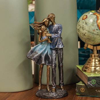 Estátua para Decoração Casal com Bebê