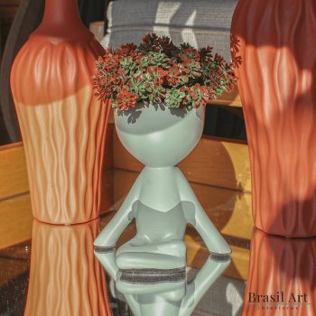 Vaso Decorativo Bob Meditando em Cerâmica Verde Menta