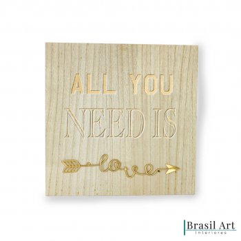 Quadro de Madeira All You Need Is Love