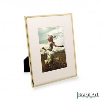 Porta-Retrato Decorativo Basic em Inox Dourado 15x20cm
